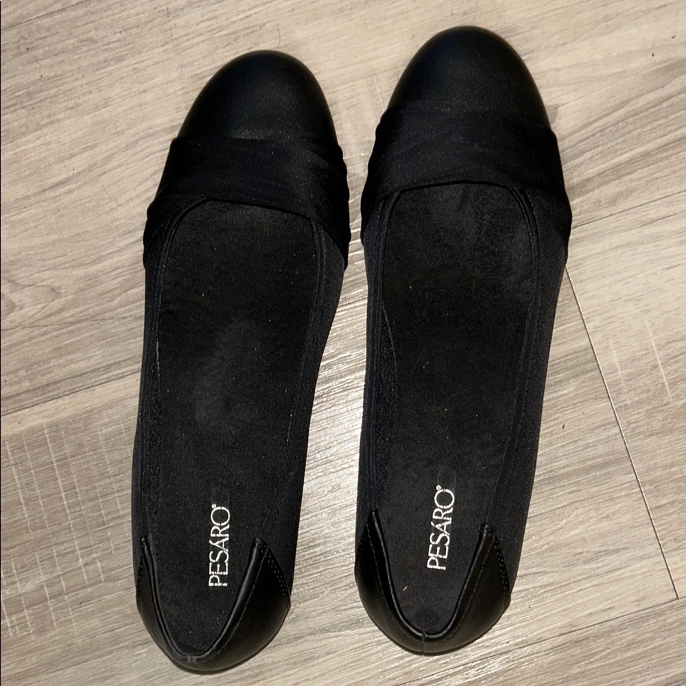Pesaro Women's Elegant Black Loafers